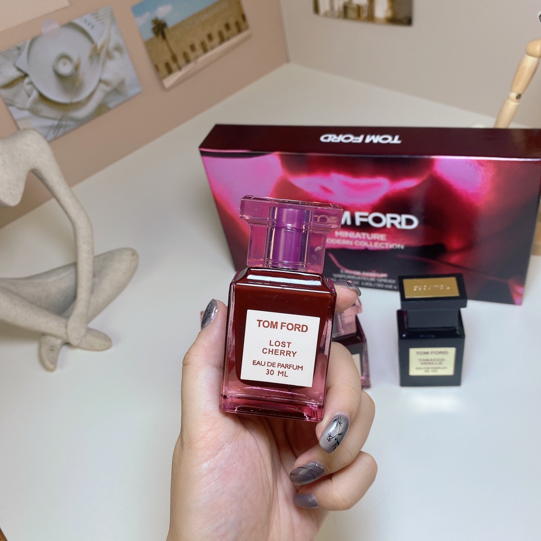 Tom Ford perfume